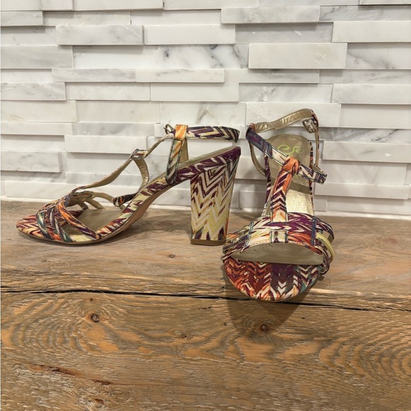 Seychelles Mum T-Strap Sandal